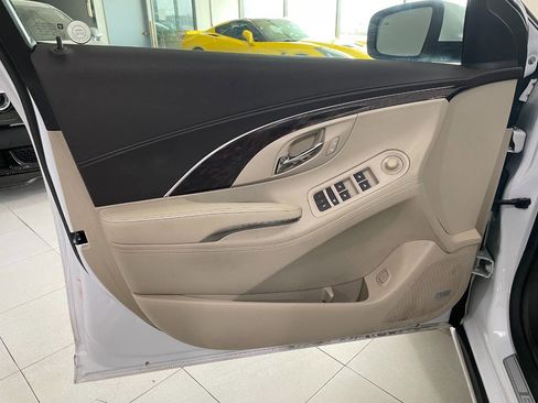 Used 2015 Buick LaCrosse Premium image 13