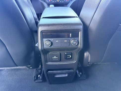 Used 2018 GMC Acadia SLT AWD/4WD image 21