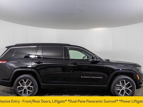Used 2024 Jeep Grand Cherokee L Limited w/ Luxury Tech Group II AWD/4WD image 18