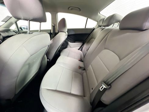 Used 2017 Kia Forte LX FWD image 26