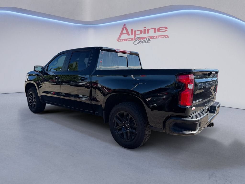 Used 2024 Chevrolet Silverado 1500 RST w/ Convenience Package II AWD/4WD image 3