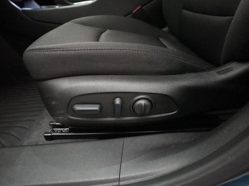 Used 2024 Chevrolet Malibu RS FWD image 27