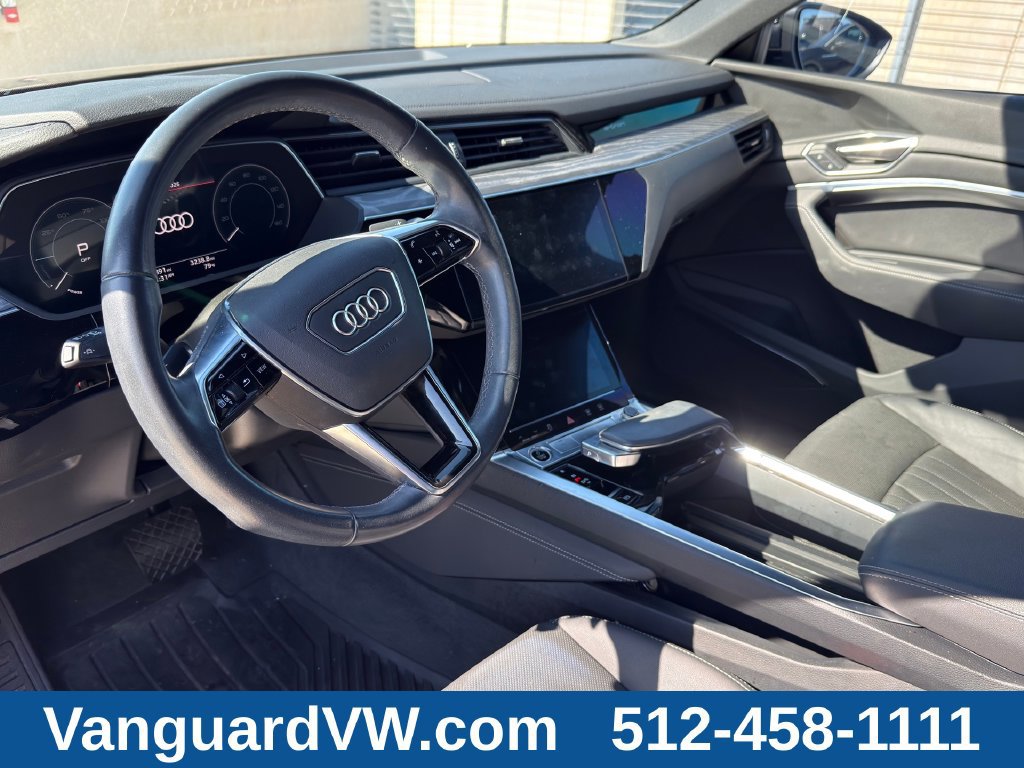 Used 2024 Audi Q8 e-tron Premium Plus w/ Premium Plus Package AWD/4WD image 11