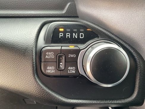 Used 2021 RAM 1500 Big Horn image 26