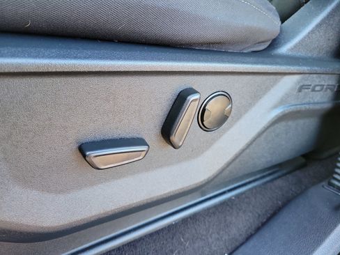 Used 2022 Ford F150 XLT w/ Equipment Group 302A High image 14