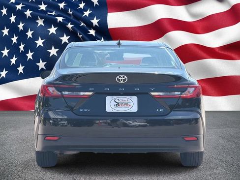 Used 2025 Toyota Camry LE FWD image 9