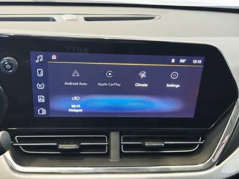 New 2026 Chevrolet Trax LT w/ Driver Confidence Package FWD image 18