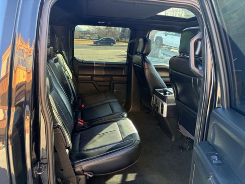 Used 2020 Ford F150 Lariat w/ Equipment Group 502A Luxury image 6