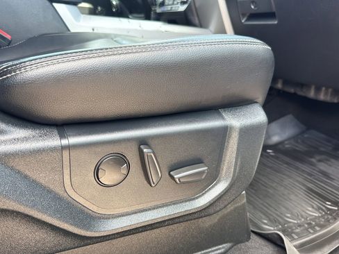 Used 2020 Ford F250 Lariat AWD/4WD image 23
