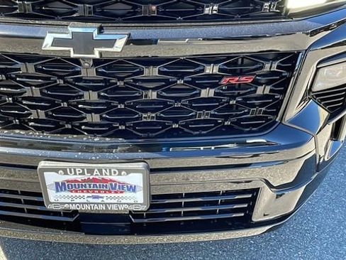 New 2026 Chevrolet Traverse RS w/ LPO, Floor Liner Package image 9