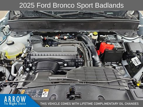 Used 2025 Ford Bronco Sport Badlands AWD/4WD image 15