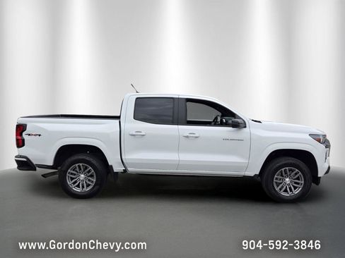 Certified 2024 Chevrolet Colorado LT w/ LT Convenience Package AWD/4WD image 7