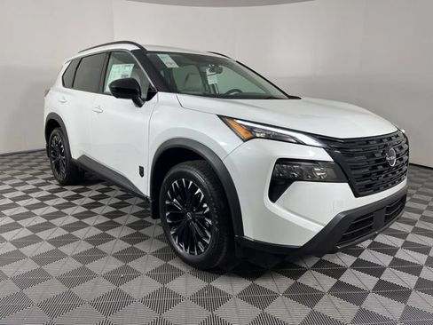 New 2026 Nissan Rogue Dark Armor FWD image 3
