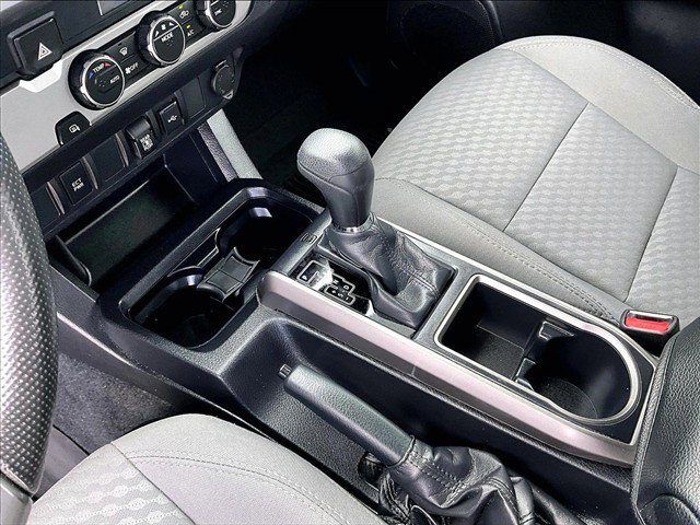 Used 2021 Toyota Tacoma SR5 RWD image 15
