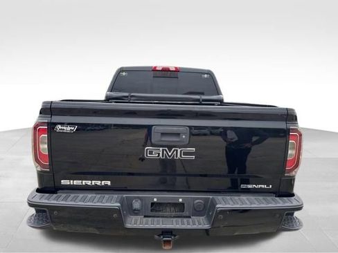 Used 2017 GMC Sierra 1500 Denali w/ Denali Ultimate Package image 8