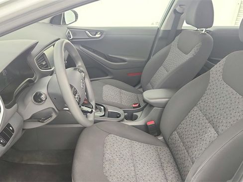 Used 2018 Hyundai Ioniq Blue image 15