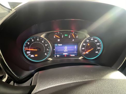 Used 2023 Chevrolet Equinox RS image 30