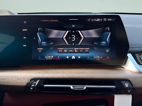 New 2026 BMW X1 xDrive28i w/ Technology Package AWD/4WD image 18