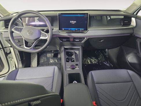 New 2026 Volkswagen Tiguan SE AWD/4WD image 11