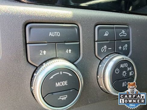 Used 2025 GMC Sierra 1500 SLT AWD/4WD image 10