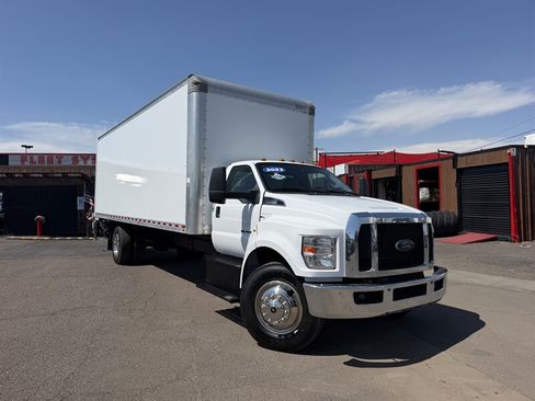 Used 2023 Ford F650 2WD Regular Cab Super Duty image 1