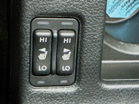 Used 2015 Subaru Crosstrek 2.0i Premium AWD/4WD image 23