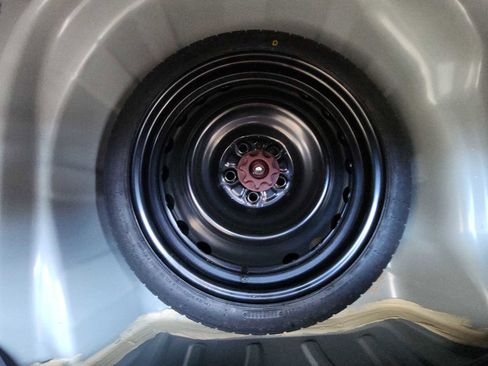 Used 2023 Toyota Corolla LE image 24