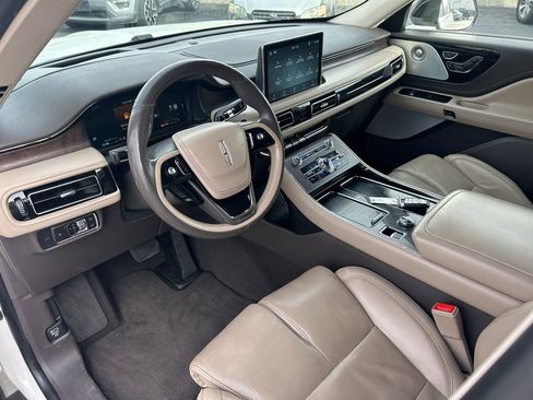 Used 2021 Lincoln Aviator Reserve w/ Equipment Group 202A image 24