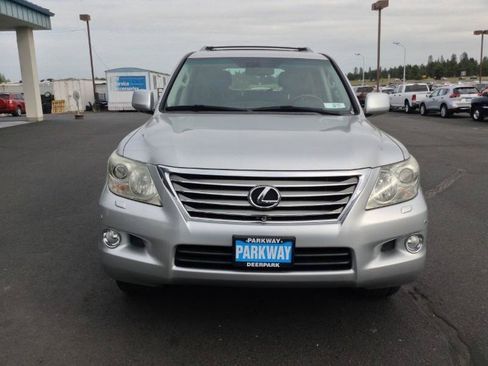 Used 2009 Lexus LX 570 4WD image 8