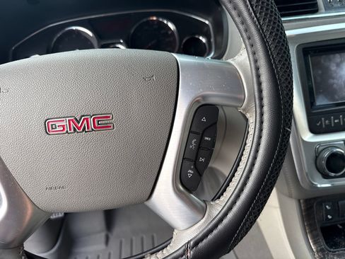 Used 2015 GMC Acadia SLT FWD image 21