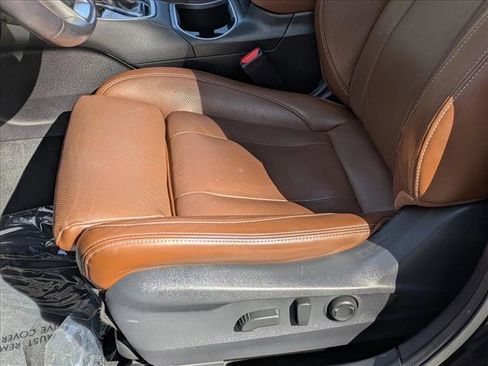 Used 2022 Subaru Outback Touring XT image 4