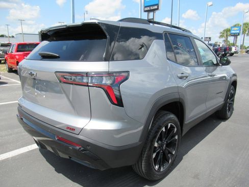 Certified 2025 Chevrolet Equinox RS FWD image 5