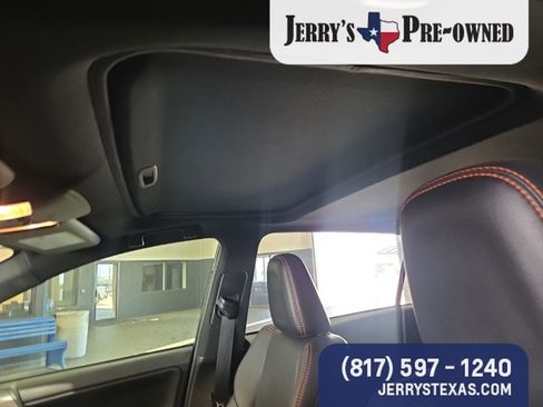 Used 2018 Toyota RAV4 SE w/ Power Extra Value Package FWD image 8