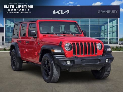 Used 2022 Jeep Wrangler Unlimited Sport AWD/4WD image 3