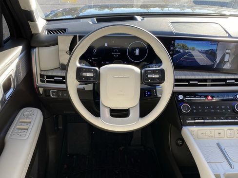 Used 2024 Hyundai Santa Fe Calligraphy image 25