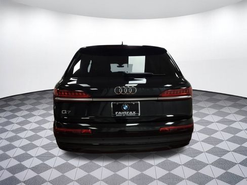 Used 2024 Audi Q7 3.0T Premium Plus image 9