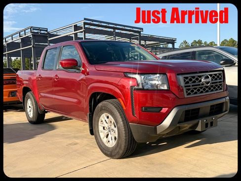 Used 2024 Nissan Frontier SV w/ Technology Package RWD image 1