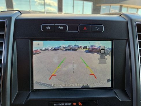 Used 2021 Ford F250 XLT w/ XLT Premium Package AWD/4WD image 19