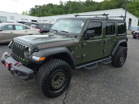 Used 2021 Jeep Wrangler Unlimited Rubicon w/ LED Lighting Group AWD/4WD image 4