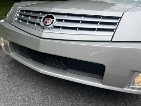 Used 2004 Cadillac XLR RWD image 96