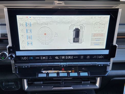 Used 2025 GMC Hummer EV 3X w/ LPO, Sport Package image 16