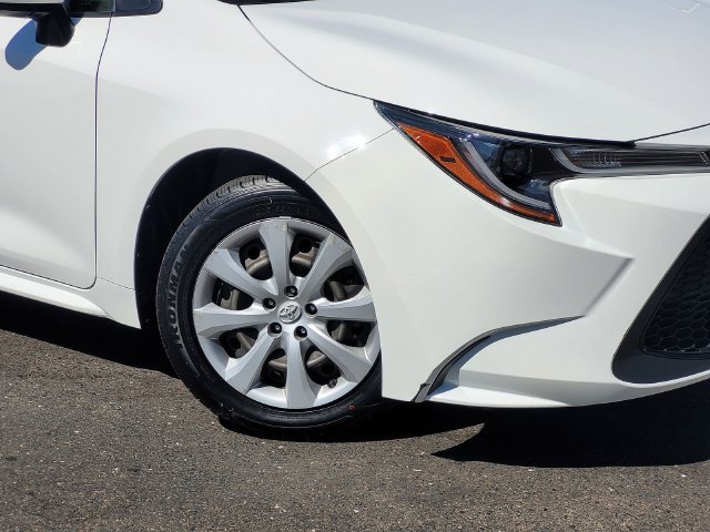 Used 2022 Toyota Corolla LE FWD image 9