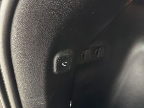 Certified 2021 Jeep Cherokee Latitude Lux 80th Anniv w/ Quick Order Package 26U 80TH image 10