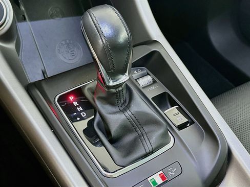Used 2024 Alfa Romeo Tonale Veloce AWD/4WD image 25