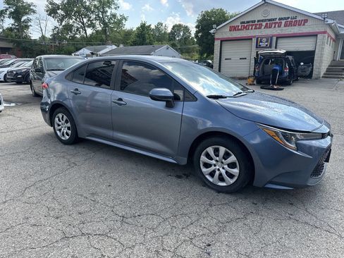 Used 2020 Toyota Corolla LE image 7