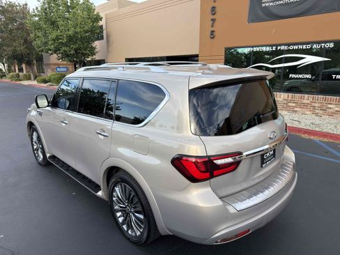 Used 2019 INFINITI QX80 Luxe w/ 22" Wheel Package AWD/4WD image 17