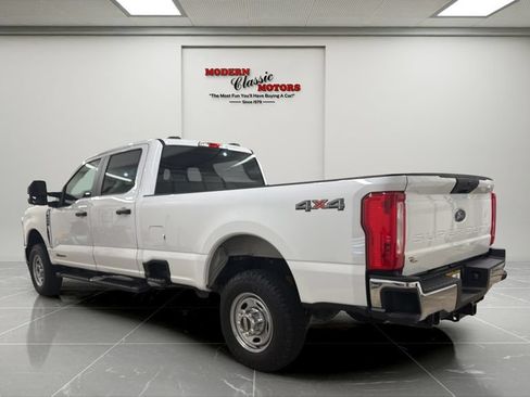 Used 2023 Ford F250 XL AWD/4WD image 3