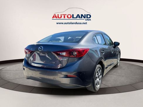 Used 2015 MAZDA MAZDA3 i SV FWD image 3
