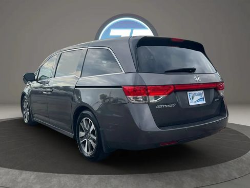 Used 2015 Honda Odyssey Touring Elite image 10