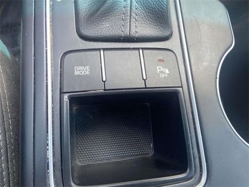 Used 2020 Kia Sorento S image 28